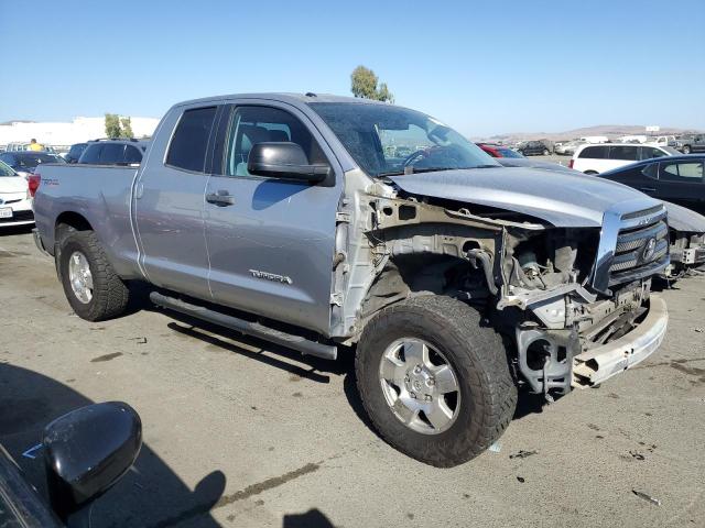 Photo 3 VIN: 5TFUM5F12CX031331 - TOYOTA TUNDRA DOU 