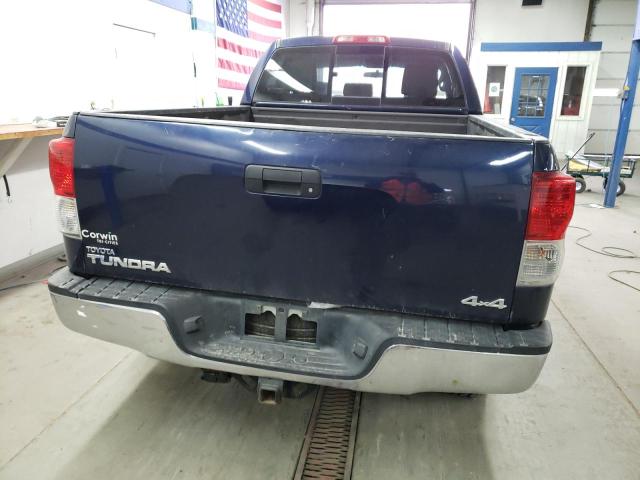 Photo 5 VIN: 5TFUM5F12CX031555 - TOYOTA TUNDRA DOU 