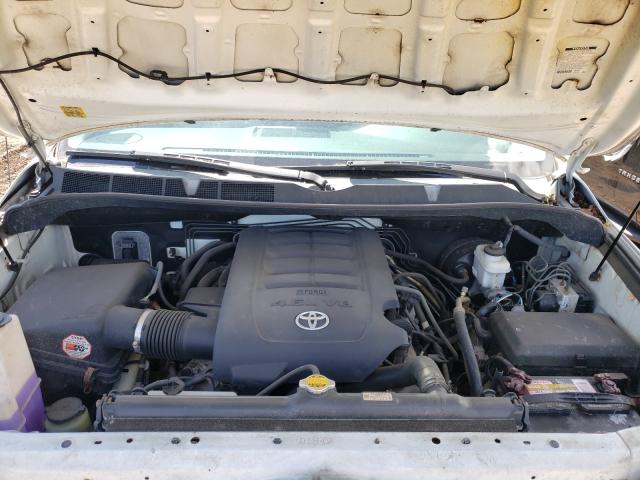 Photo 6 VIN: 5TFUM5F12CX037873 - TOYOTA TUNDRA DOU 