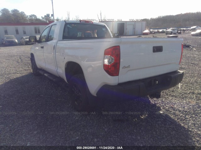 Photo 2 VIN: 5TFUM5F12EX053879 - TOYOTA TUNDRA 4WD TRUCK 