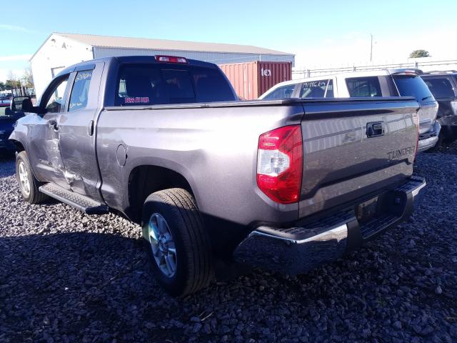 Photo 2 VIN: 5TFUM5F12HX070265 - TOYOTA TUNDRA DOU 