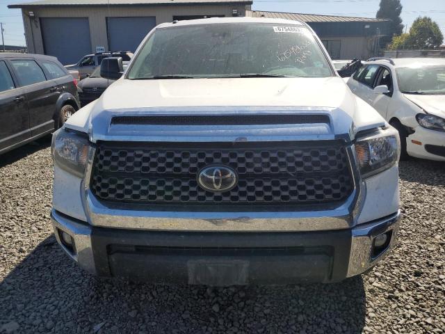 Photo 4 VIN: 5TFUM5F12KX081497 - TOYOTA TUNDRA 