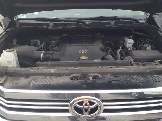 Photo 6 VIN: 5TFUM5F13GX064411 - TOYOTA TUNDRA DOU 