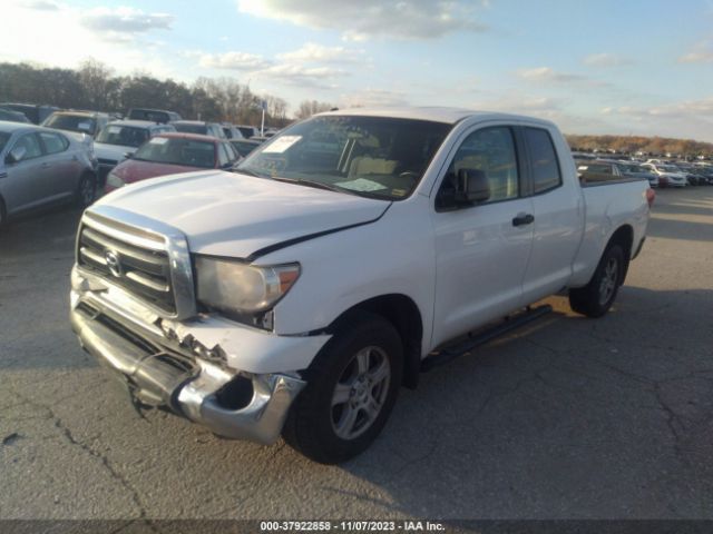 Photo 1 VIN: 5TFUM5F14BX021575 - TOYOTA TUNDRA 