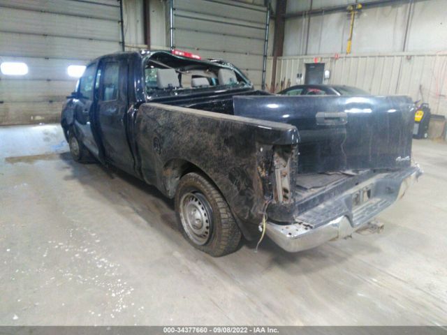 Photo 2 VIN: 5TFUM5F14BX024234 - TOYOTA TUNDRA 4WD TRUCK 