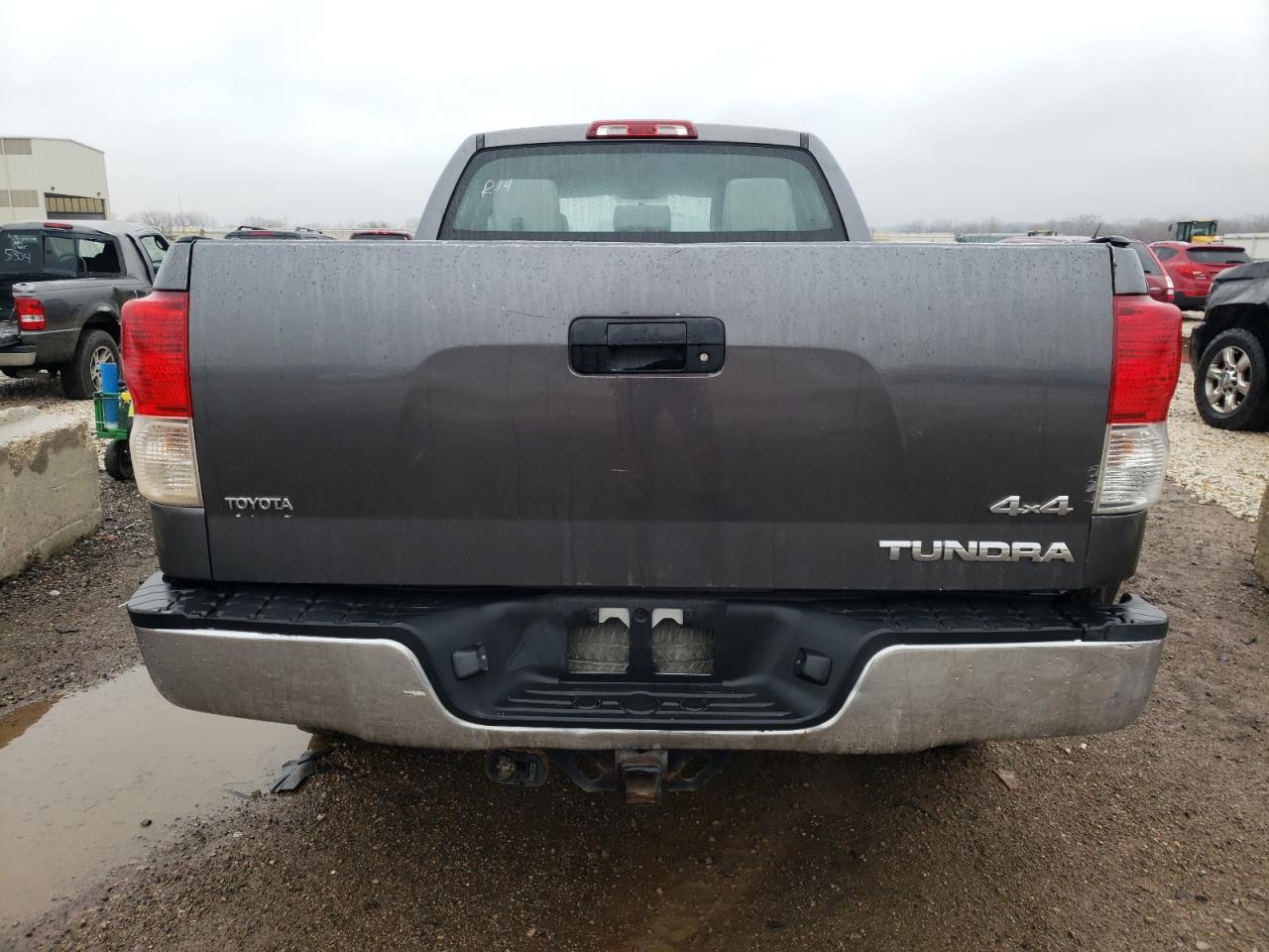 Photo 5 VIN: 5TFUM5F14CX029516 - TOYOTA TUNDRA 