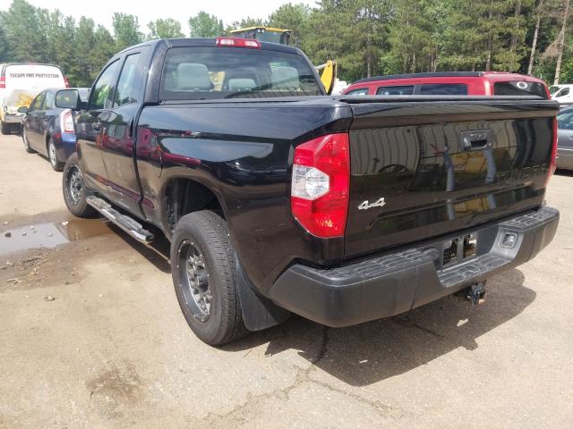 Photo 2 VIN: 5TFUM5F14HX071806 - TOYOTA TUNDRA DOU 