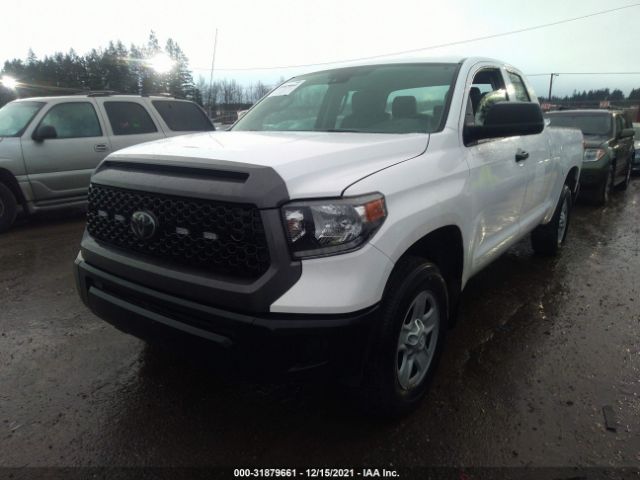 Photo 1 VIN: 5TFUM5F14JX077837 - TOYOTA TUNDRA 4WD 