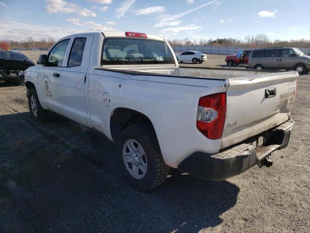 Photo 2 VIN: 5TFUM5F14KX081243 - TOYOTA TUNDRA DOU 