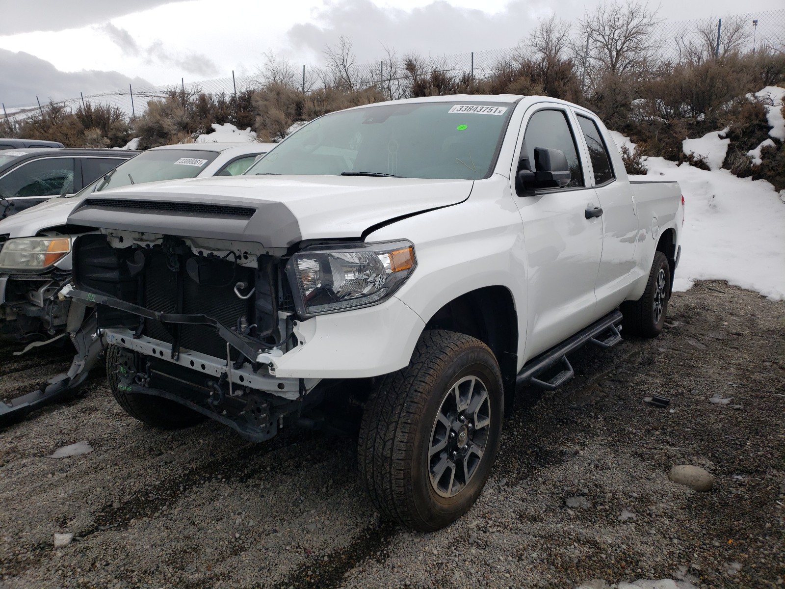 Photo 1 VIN: 5TFUM5F14KX082036 - TOYOTA TUNDRA DOU 