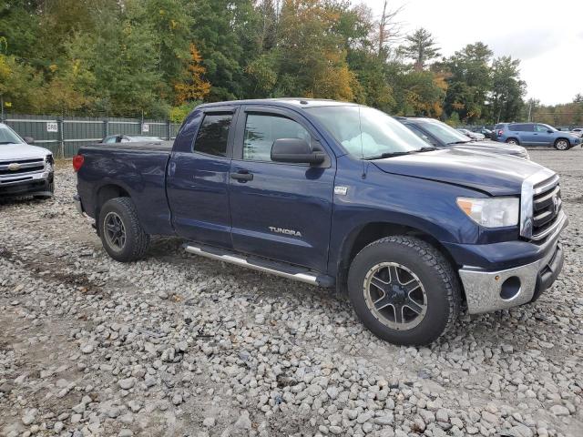 Photo 3 VIN: 5TFUM5F15AX004086 - TOYOTA TUNDRA DOU 