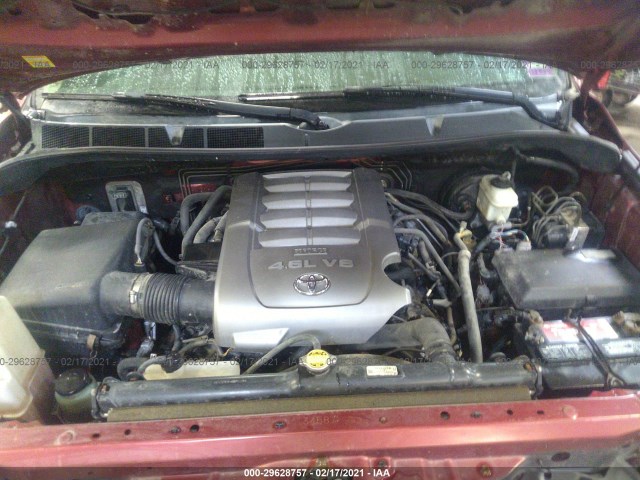 Photo 9 VIN: 5TFUM5F15AX012608 - TOYOTA TUNDRA 4WD TRUCK 