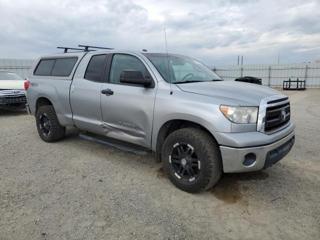 Photo 3 VIN: 5TFUM5F15BX023271 - TOYOTA TUNDRA 