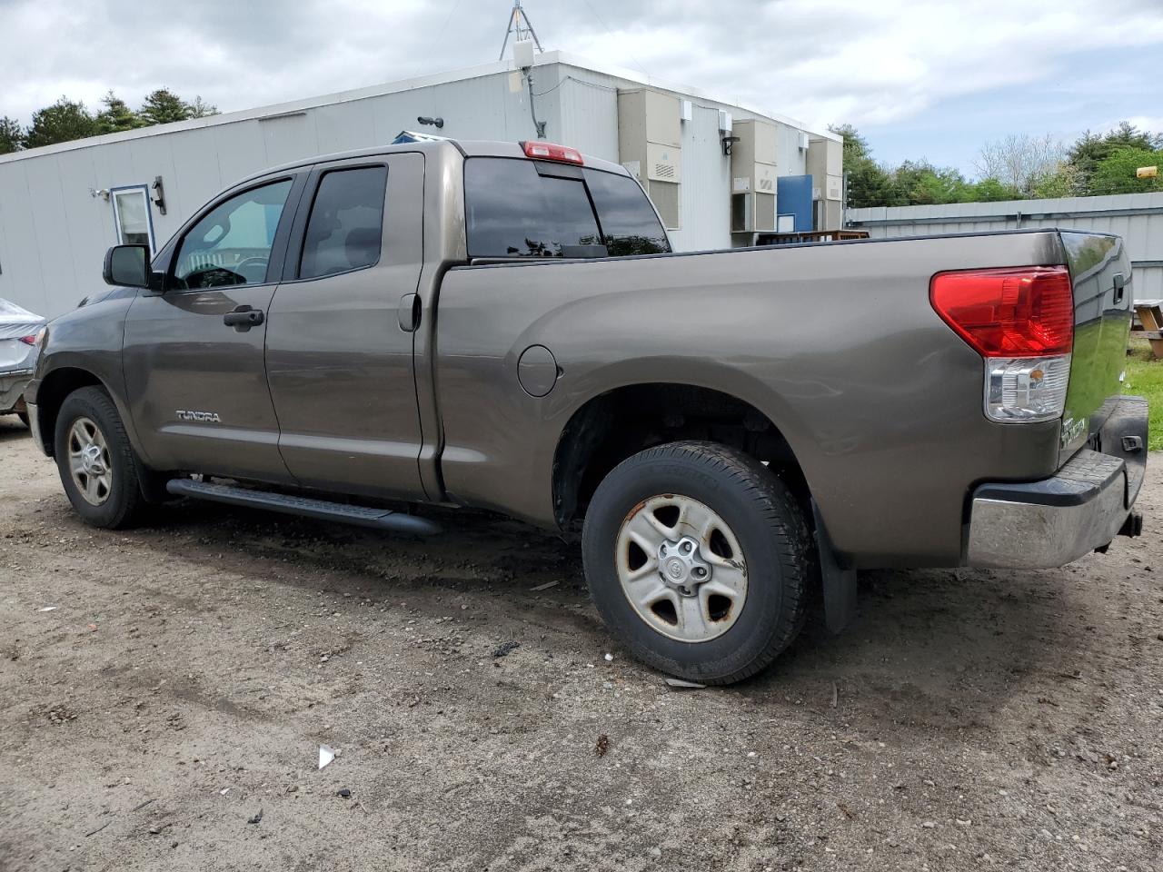 Photo 1 VIN: 5TFUM5F15CX027628 - TOYOTA TUNDRA 