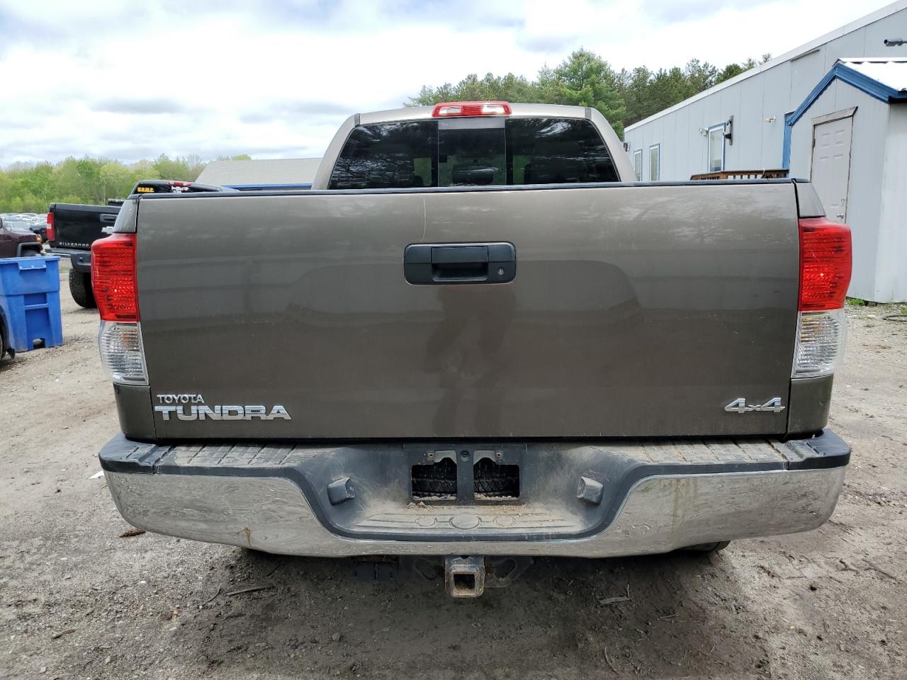 Photo 5 VIN: 5TFUM5F15CX027628 - TOYOTA TUNDRA 