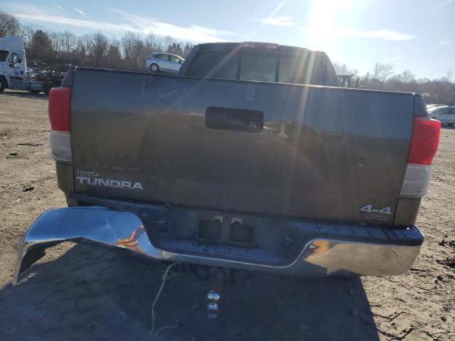 Photo 5 VIN: 5TFUM5F15CX032716 - TOYOTA TUNDRA 