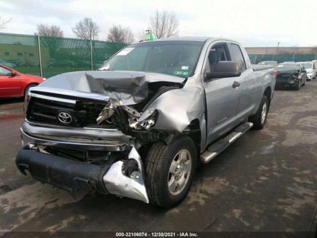 Photo 1 VIN: 5TFUM5F15DX046262 - TOYOTA TUNDRA 4WD TRUCK 