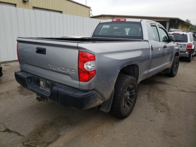 Photo 3 VIN: 5TFUM5F15FX061556 - TOYOTA TUNDRA DOU 