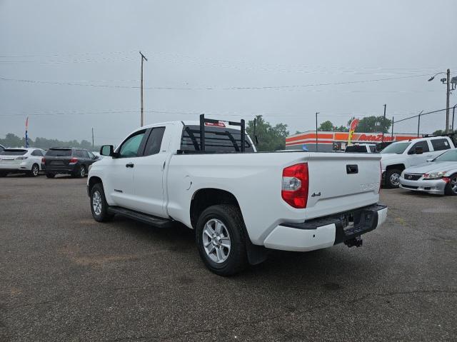 Photo 2 VIN: 5TFUM5F15KX081638 - TOYOTA TUNDRA 