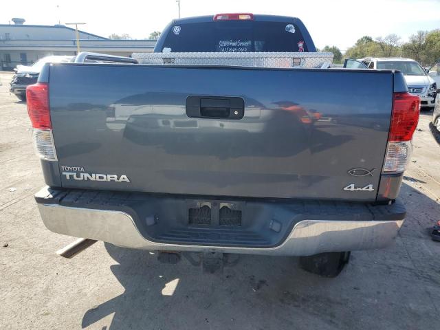 Photo 5 VIN: 5TFUM5F16AX009426 - TOYOTA TUNDRA DOU 