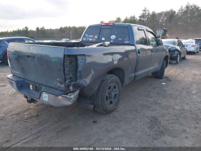 Photo 5 VIN: 5TFUM5F16AX010138 - TOYOTA TUNDRA 