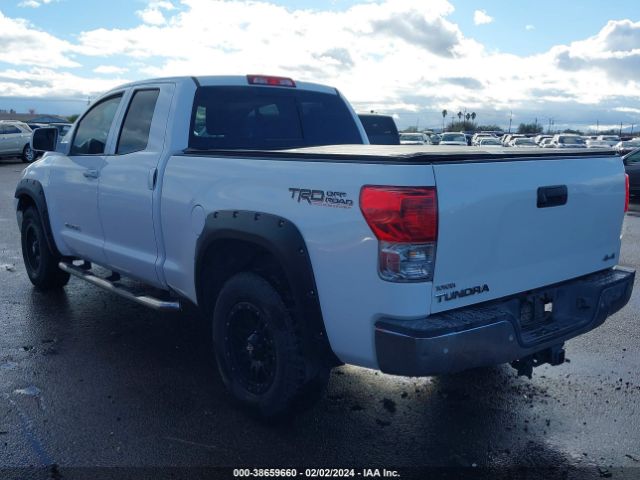 Photo 2 VIN: 5TFUM5F16CX032384 - TOYOTA TUNDRA 