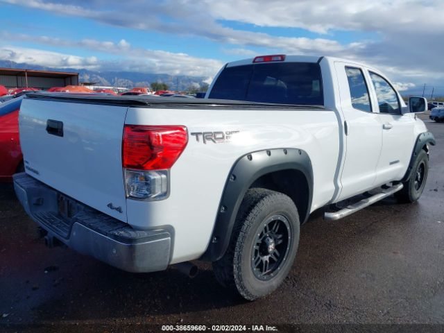 Photo 3 VIN: 5TFUM5F16CX032384 - TOYOTA TUNDRA 