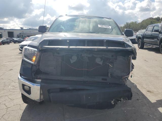 Photo 4 VIN: 5TFUM5F16EX054825 - TOYOTA TUNDRA DOU 