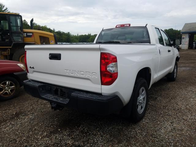 Photo 3 VIN: 5TFUM5F16HX069510 - TOYOTA TUNDRA DOU 