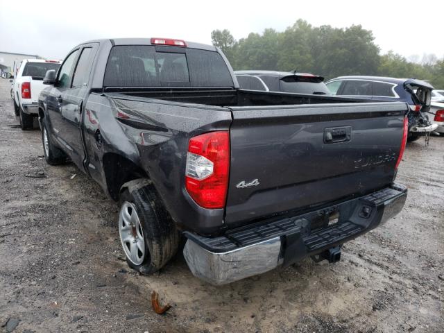 Photo 2 VIN: 5TFUM5F16JX075362 - TOYOTA TUNDRA 4WD 