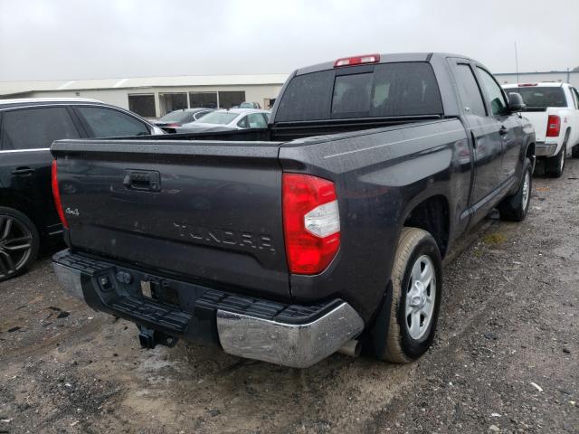 Photo 3 VIN: 5TFUM5F16JX075362 - TOYOTA TUNDRA 4WD 