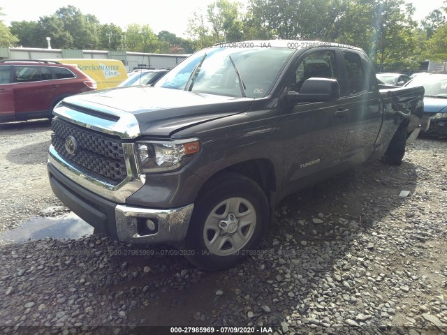 Photo 1 VIN: 5TFUM5F16JX075362 - TOYOTA TUNDRA 4WD 