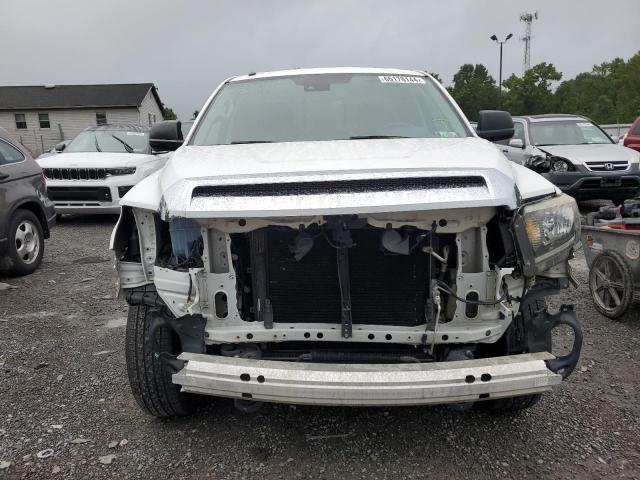 Photo 4 VIN: 5TFUM5F16JX077824 - TOYOTA TUNDRA 