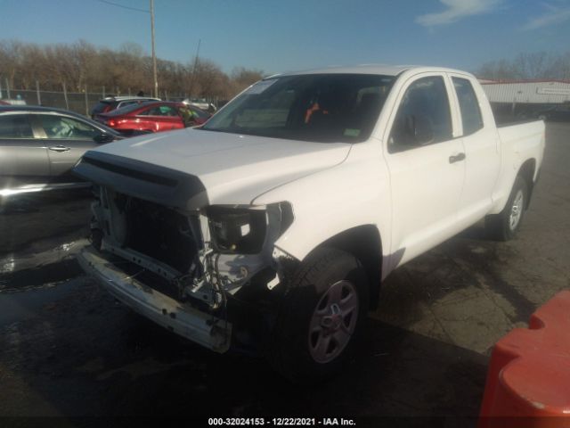 Photo 1 VIN: 5TFUM5F16JX078617 - TOYOTA TUNDRA 4WD 