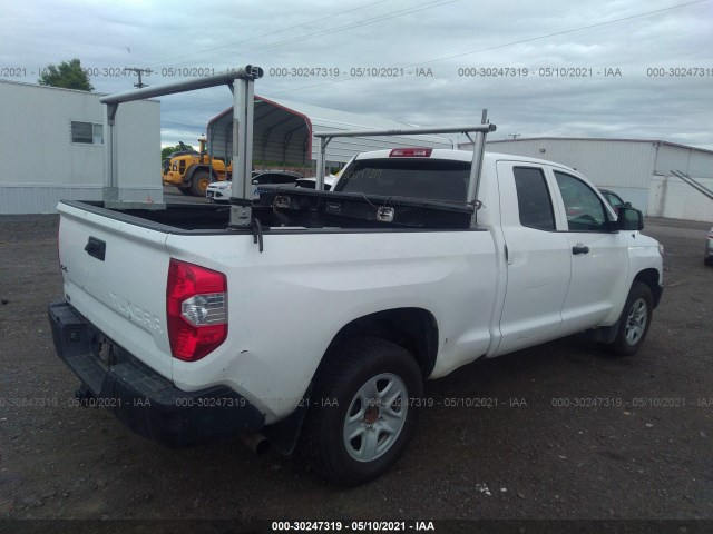 Photo 3 VIN: 5TFUM5F16KX080501 - TOYOTA TUNDRA 