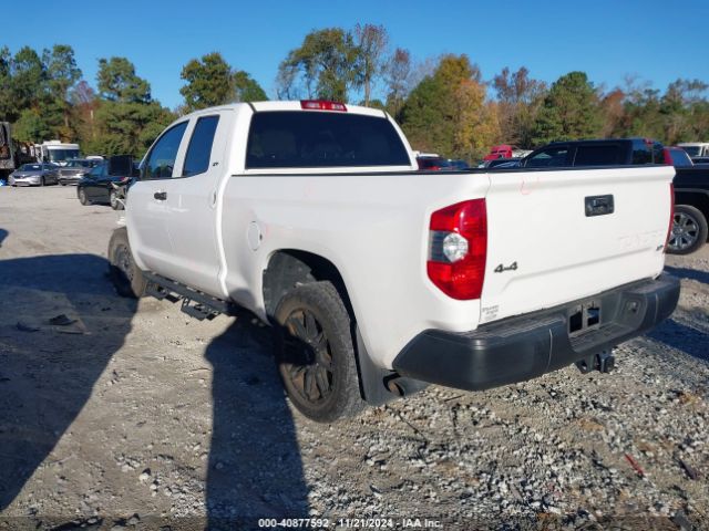 Photo 2 VIN: 5TFUM5F16KX080806 - TOYOTA TUNDRA 