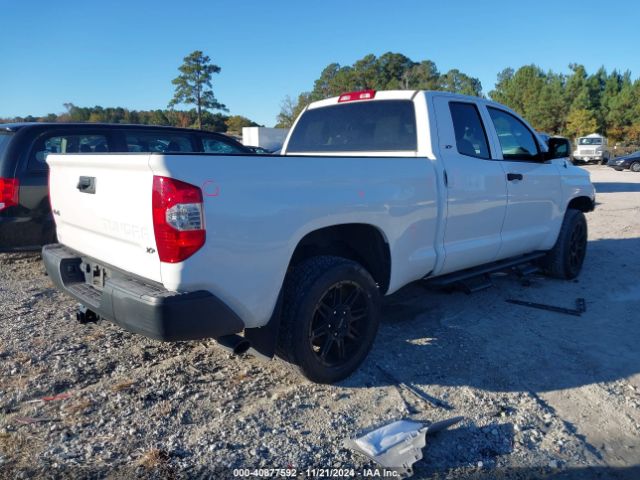 Photo 3 VIN: 5TFUM5F16KX080806 - TOYOTA TUNDRA 