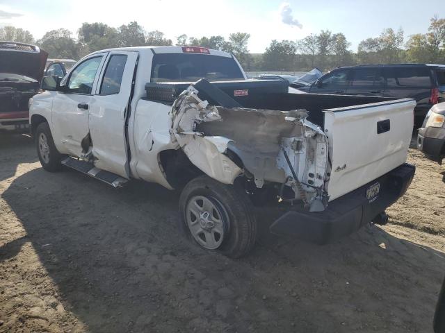 Photo 1 VIN: 5TFUM5F16KX083995 - TOYOTA TUNDRA DOU 