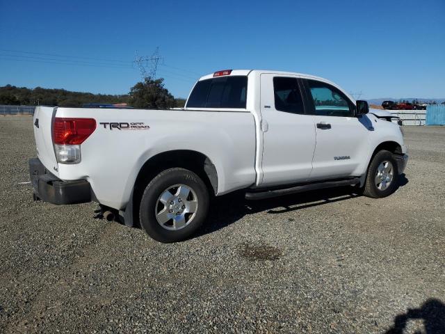 Photo 2 VIN: 5TFUM5F17AX002890 - TOYOTA TUNDRA DOU 