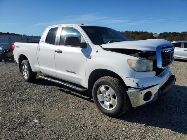 Photo 3 VIN: 5TFUM5F17AX002890 - TOYOTA TUNDRA DOU 