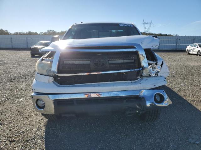 Photo 4 VIN: 5TFUM5F17AX002890 - TOYOTA TUNDRA DOU 