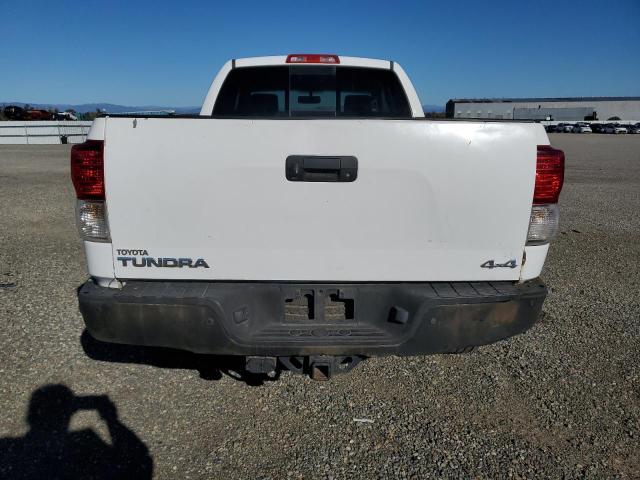 Photo 5 VIN: 5TFUM5F17AX002890 - TOYOTA TUNDRA DOU 