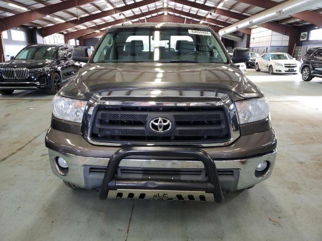 Photo 4 VIN: 5TFUM5F17AX007863 - TOYOTA TUNDRA DOU 