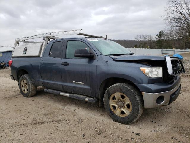 Photo 3 VIN: 5TFUM5F17AX013632 - TOYOTA TUNDRA 