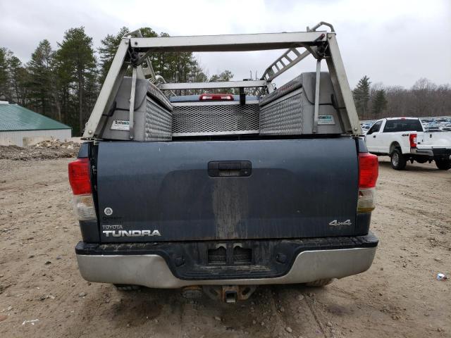 Photo 5 VIN: 5TFUM5F17AX013632 - TOYOTA TUNDRA 