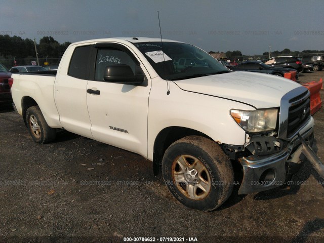 Photo 0 VIN: 5TFUM5F17BX024857 - TOYOTA TUNDRA 4WD TRUCK 