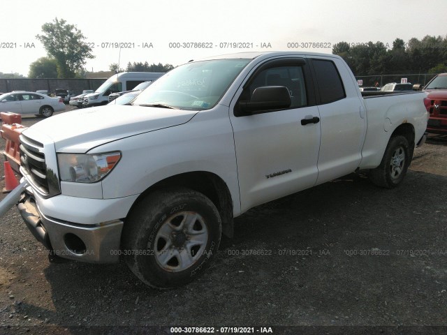 Photo 1 VIN: 5TFUM5F17BX024857 - TOYOTA TUNDRA 4WD TRUCK 