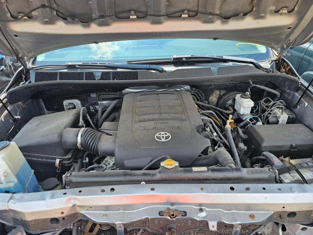 Photo 10 VIN: 5TFUM5F17BX025247 - TOYOTA TUNDRA 