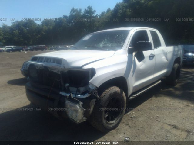 Photo 1 VIN: 5TFUM5F17FX063891 - TOYOTA TUNDRA 4WD TRUCK 