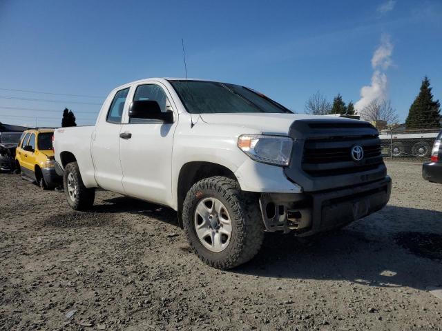 Photo 3 VIN: 5TFUM5F17GX068557 - TOYOTA TUNDRA DOU 